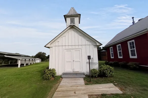 The white chapel